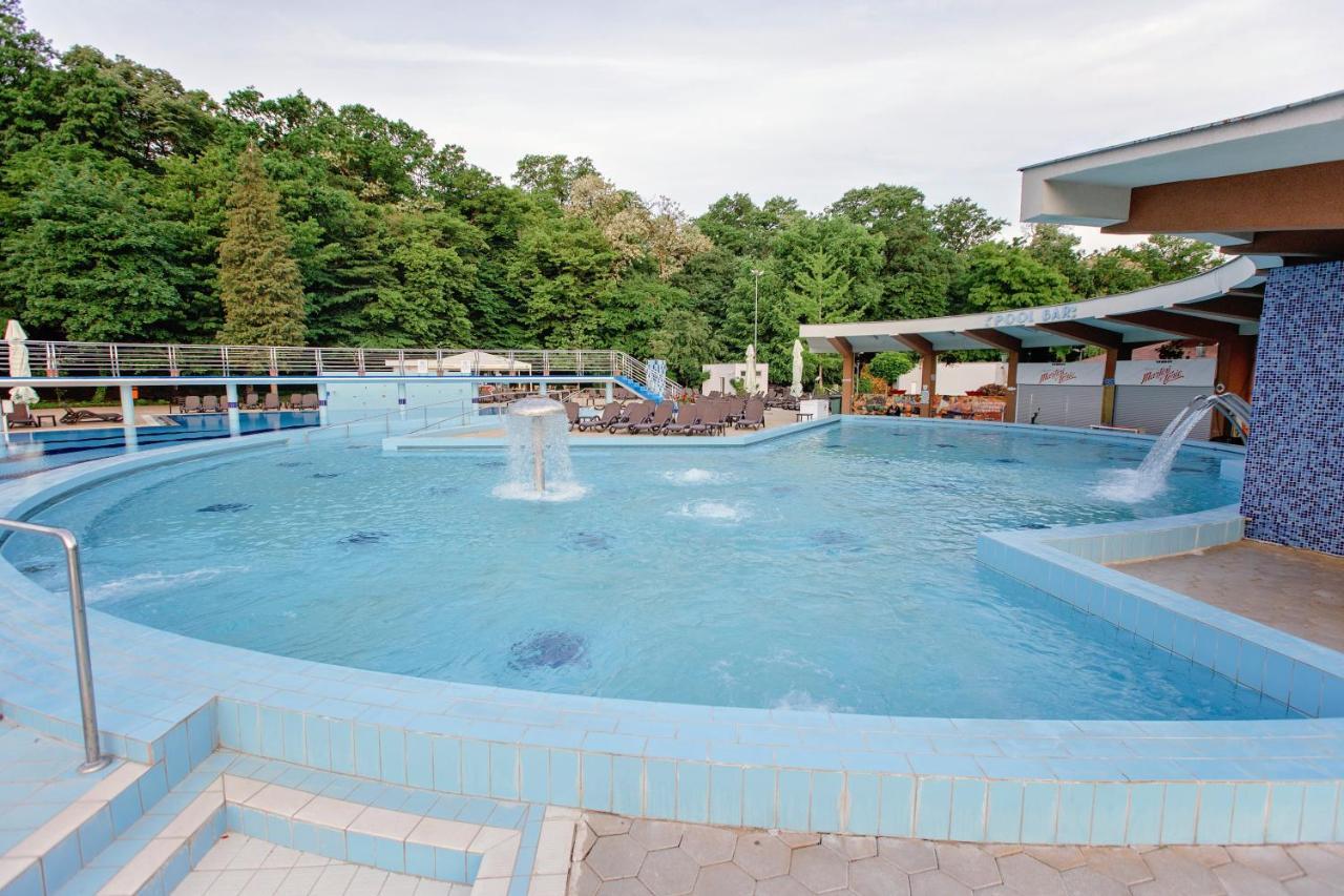 Hotel International Băile Felix Eksteriør bilde